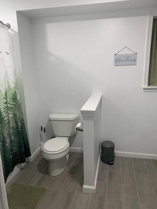 2 Bedroom Apartment- Close To Hershey Park, Hollywood Casino And Downtown Харисбърг Екстериор снимка